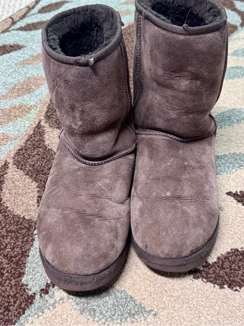 UGG Short Suede Shearling Boots - Brown 11
